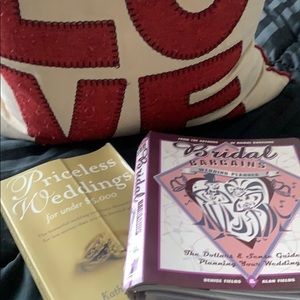 NWT!! Wedding book bundle